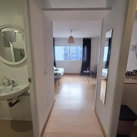 Lo Esencial En El Centro Apartament Vigo