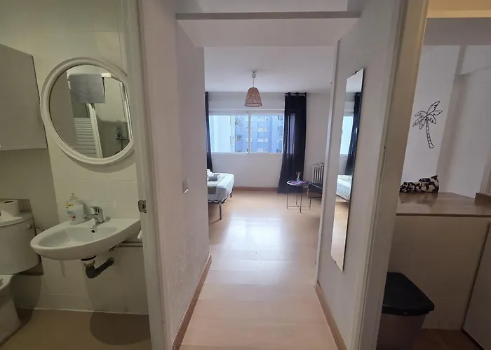 Lo Esencial En El Centro Apartmán Vigo